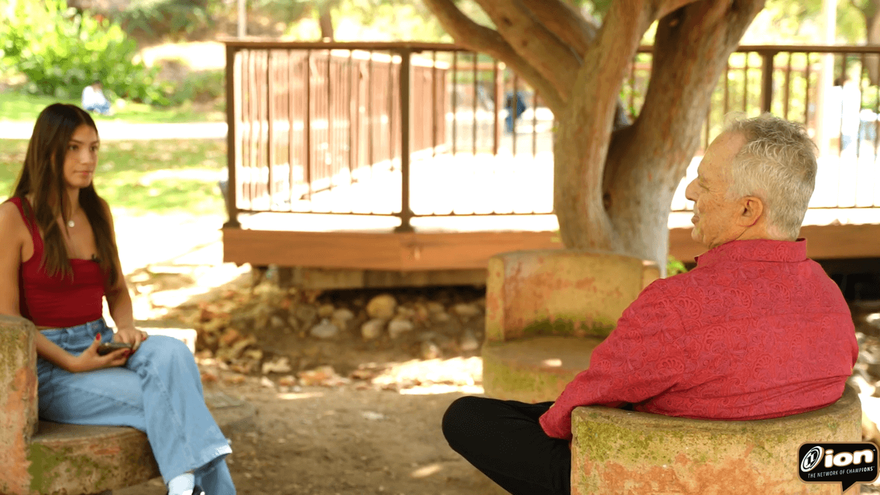 Conversations with Dave Behar » Dave Explains His Affinity For The Collegiate Market