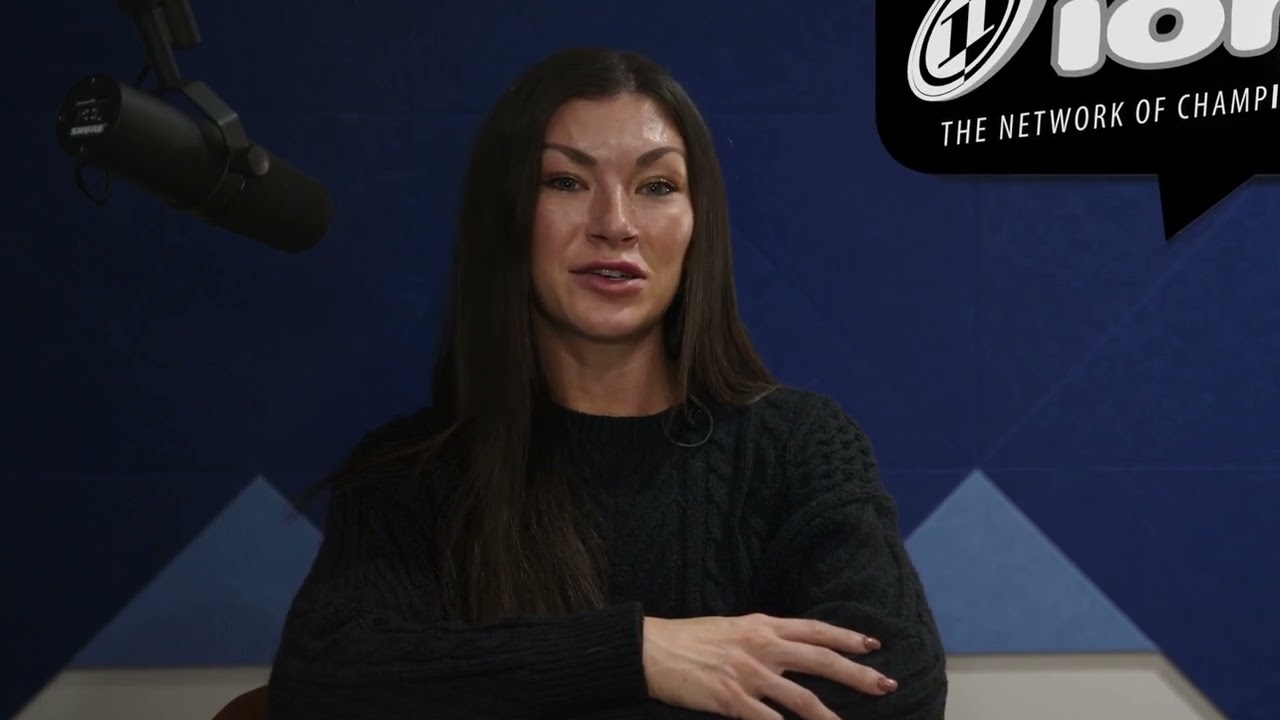 Riviera Village Holiday Stroll » ION Redondo Beach